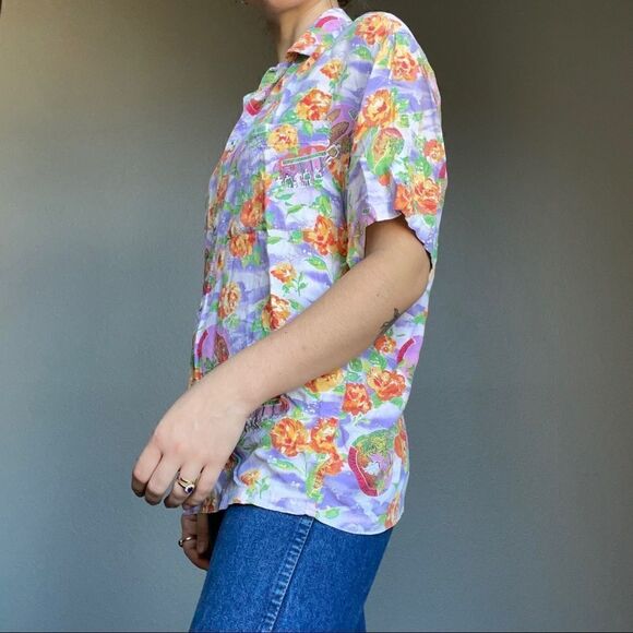 COPY - Vintage Women’s Jams World Hawaiian Floral Tropical Purple Button Up Blo… - Picture 4 of 12